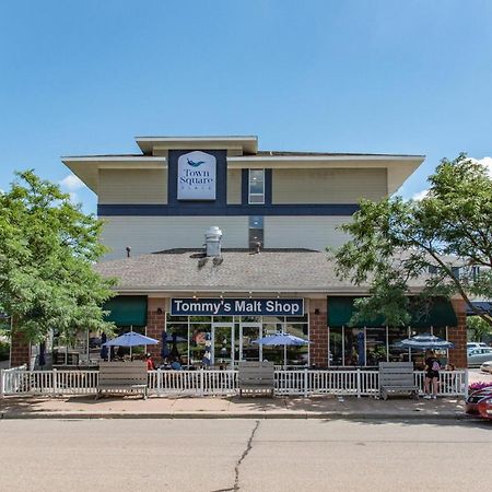 Townsquare Place Chaska Exterior photo
